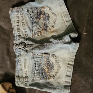 Demni Shorts. Size 9 they are short Wallflower brand made good.
